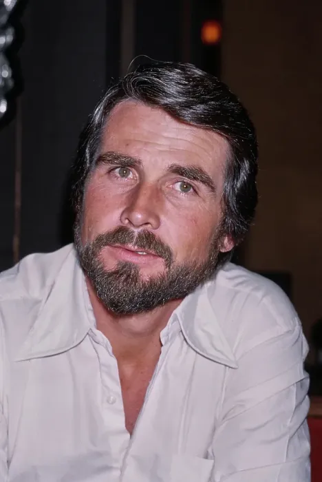 Framed Print : James Brolin Framed Print : James Brolin