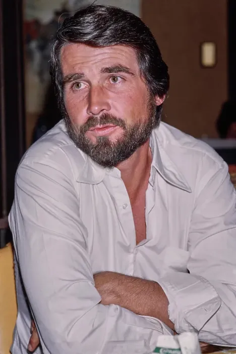Framed Print : James Brolin Framed Print : James Brolin