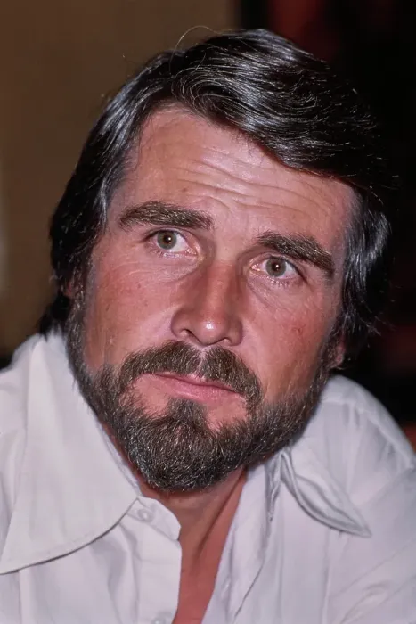 Framed Print : James Brolin Framed Print : James Brolin