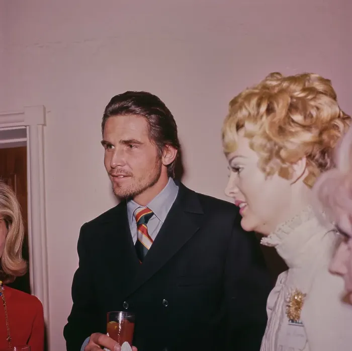 Framed Print : James Brolin, American Actor Framed Print : James Brolin, American Actor
