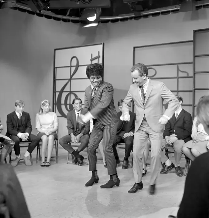 Framed Print : James Brown On The Lloyd Thaxton Show Framed Print : James Brown On The Lloyd Thaxton Show