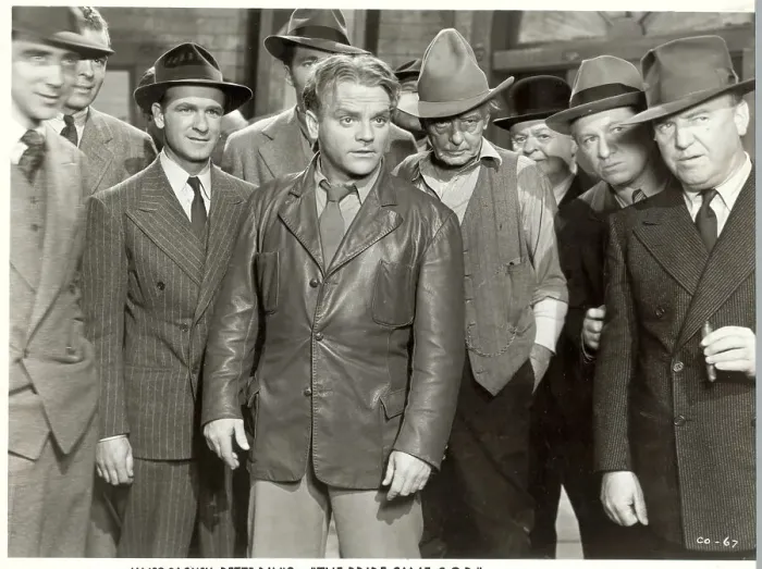 Framed Print : James Cagney in The Bride Came C.O.D Framed Print : James Cagney in The Bride Came C.O.D