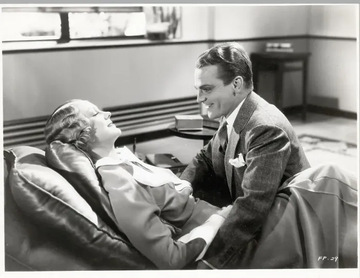 Framed Print : James Cagney and Claire Dodd Framed Print : James Cagney and Claire Dodd