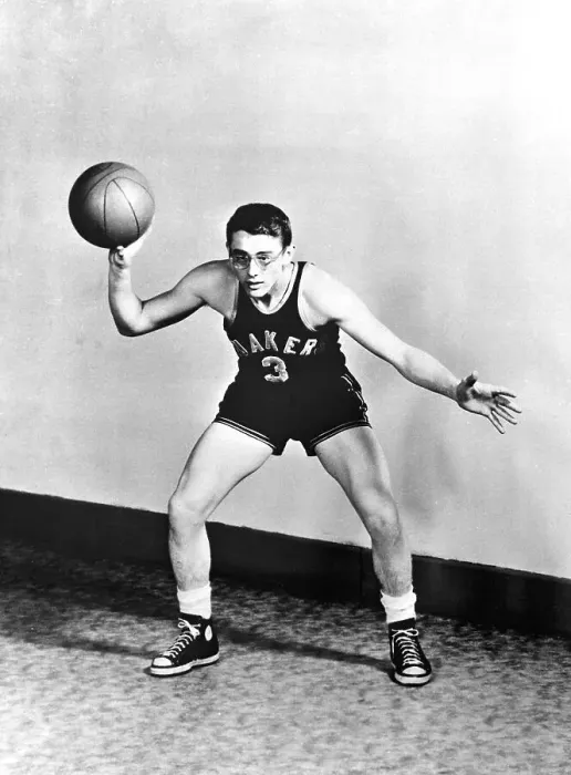 Framed Print : James Dean Playing Basketball Framed Print : James Dean Playing Basketball