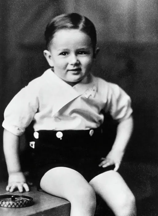 Framed Print : James Dean As A Toddler Framed Print : James Dean As A Toddler