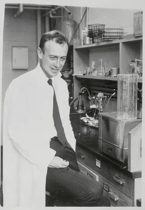 Framed Print : James Deuer Watson Sitting in Laboratory Framed Print : James Deuer Watson Sitting in Laboratory
