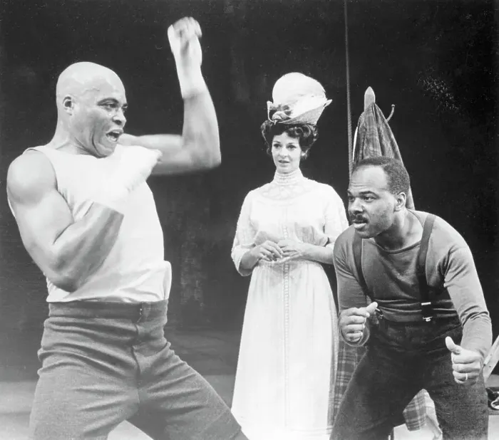 Framed Print : James Earl Jones with Others in Boxing Scene Framed Print : James Earl Jones with Others in Boxing Scene