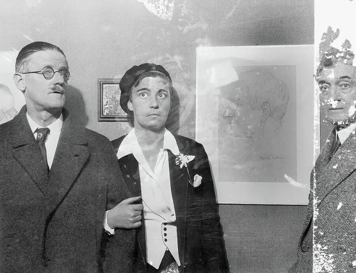 Framed Print : James Joyce with Artist Gwen Le Gallienne Framed Print : James Joyce with Artist Gwen Le Gallienne