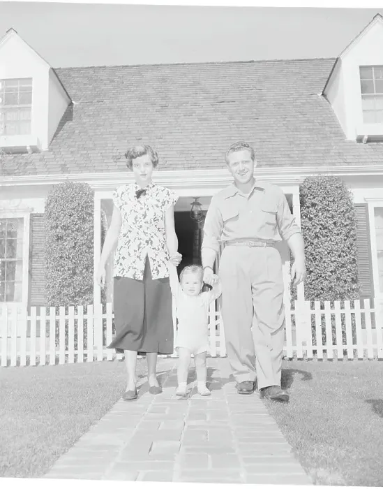 Framed Print : James Whitmore with Family Framed Print : James Whitmore with Family
