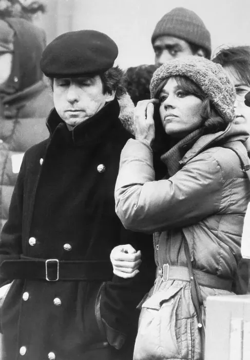 Framed Print : Jane Fonda and Tom Hayden at Vigil Framed Print : Jane Fonda and Tom Hayden at Vigil