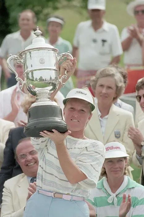Framed Print : Jane Geddes Holds Golf Trophy Aloft Framed Print : Jane Geddes Holds Golf Trophy Aloft