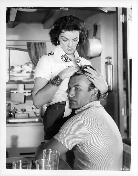 Framed Print : Jane Russell And Richard Egan In Underwater! Framed Print : Jane Russell And Richard Egan In Underwater!