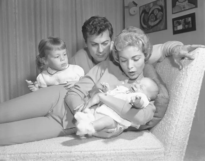 Framed Print : Janet Leigh Holding Jamie Lee Curtis Framed Print : Janet Leigh Holding Jamie Lee Curtis