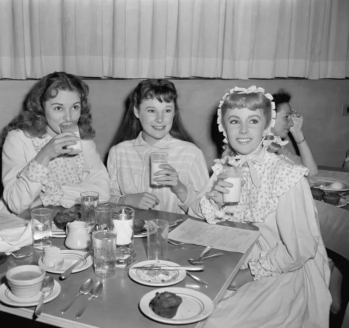 Framed Print : Janet Leigh, June Allyson and Elizabeth Taylor Framed Print : Janet Leigh, June Allyson and Elizabeth Taylor