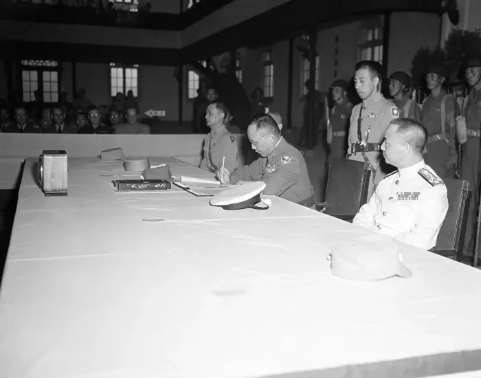 Framed Print : Japanese Surrender To Chinese In Nanking Framed Print : Japanese Surrender To Chinese In Nanking