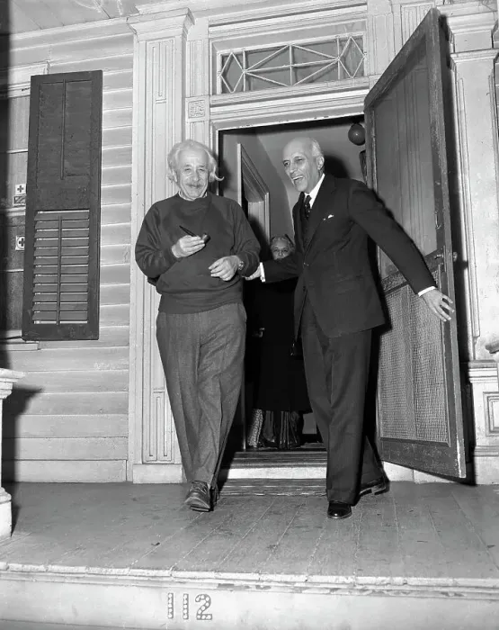 Framed Print : Jawaharlal Nehru Visiting Albert Einstein at Home Framed Print : Jawaharlal Nehru Visiting Albert Einstein at Home