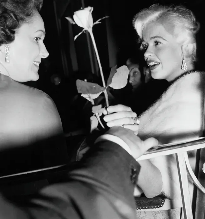Framed Print : Jayne Mansfield And Rita Hayworth Framed Print : Jayne Mansfield And Rita Hayworth