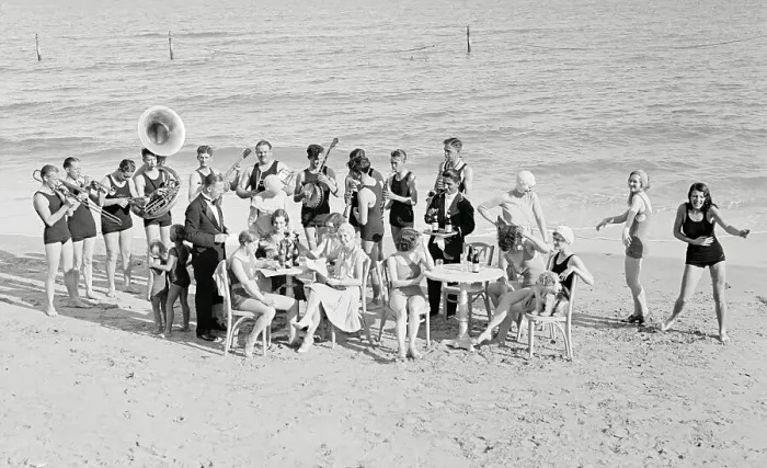 Framed Print : Jazz Party On The Beach In Miami Framed Print : Jazz Party On The Beach In Miami