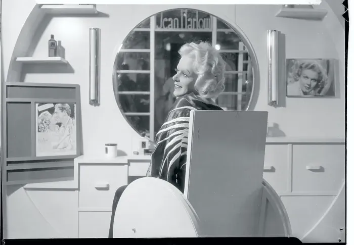 Framed Print : Jean Harlow as a Wax Figure Framed Print : Jean Harlow as a Wax Figure
