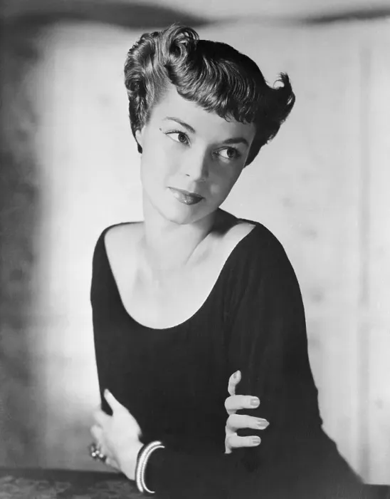 Framed Print : Jean Patchett in Portrait Framed Print : Jean Patchett in Portrait