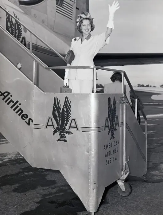 Framed Print : Jeanette Macdonald on Airport Gangway Framed Print : Jeanette Macdonald on Airport Gangway