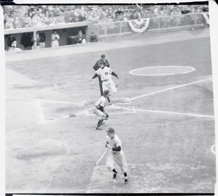 Framed Print : Jerry Coleman Scoring Run Framed Print : Jerry Coleman Scoring Run