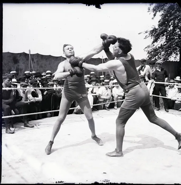 Framed Print : Jess Willard with Walter Monahan Framed Print : Jess Willard with Walter Monahan