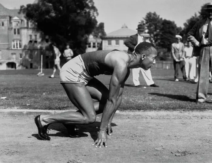 Framed Print : Jesse Owens Framed Print : Jesse Owens