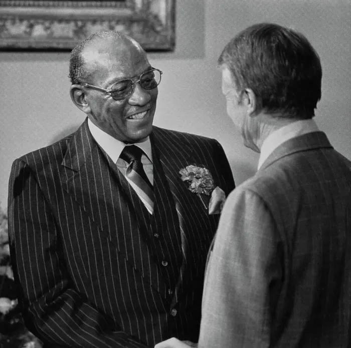 Framed Print : Jesse Owens And Jimmy Carter Framed Print : Jesse Owens And Jimmy Carter