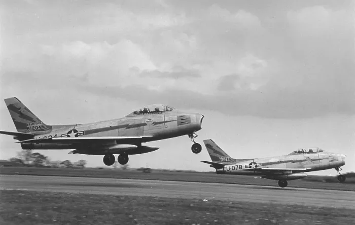 Framed Print : US Jets. June 1952: Two US Air Force F-86 Sabre jet aeroplanes Framed Print : US Jets. June 1952: Two US Air Force F-86 Sabre jet aeroplanes