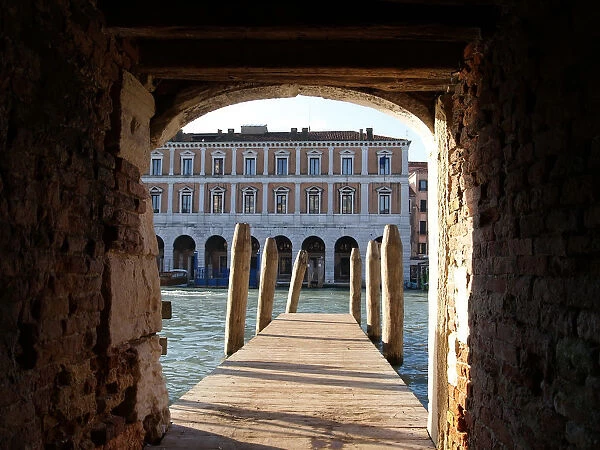 A jetty on the Grand Canal, Venezia