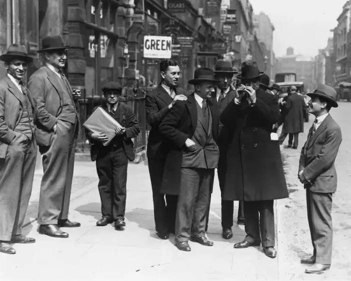 Framed Print : Jewellers. May 1929: Jewellers examining precious stones in Londons Hatton Garden Framed Print : Jewellers. May 1929: Jewellers examining precious stones in Londons Hatton Garden