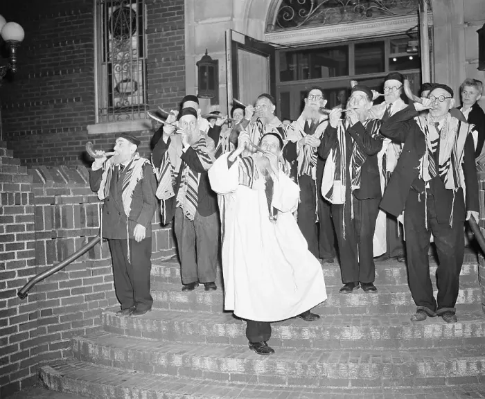 Framed Print : Jewish Citizens on Synagogue Steps for Prayer Vigil Framed Print : Jewish Citizens on Synagogue Steps for Prayer Vigil