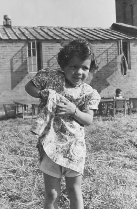 Framed Print : Jewish Refugee