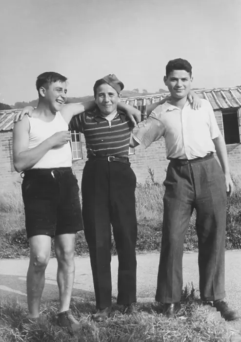 Framed Print : Jewish Refugees