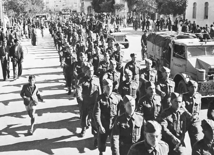 Framed Print : Jewish Troops Parade In Tripoli