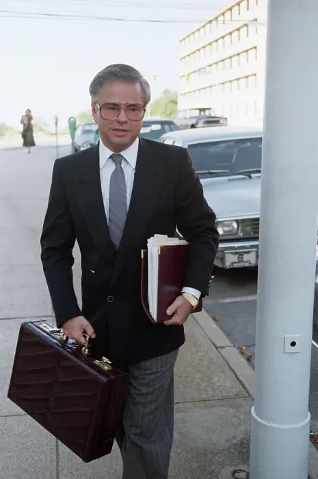 Framed Print : Jim Bakker with Briefcase and Papers Framed Print : Jim Bakker with Briefcase and Papers