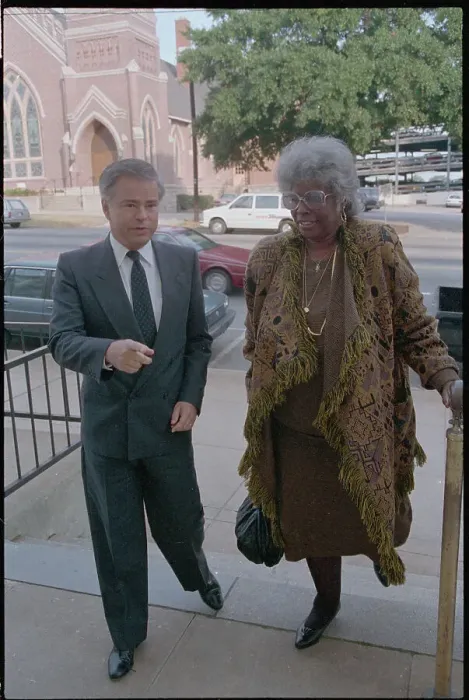 Framed Print : Jim Bakker and Evelyn Carter Arriving at Court