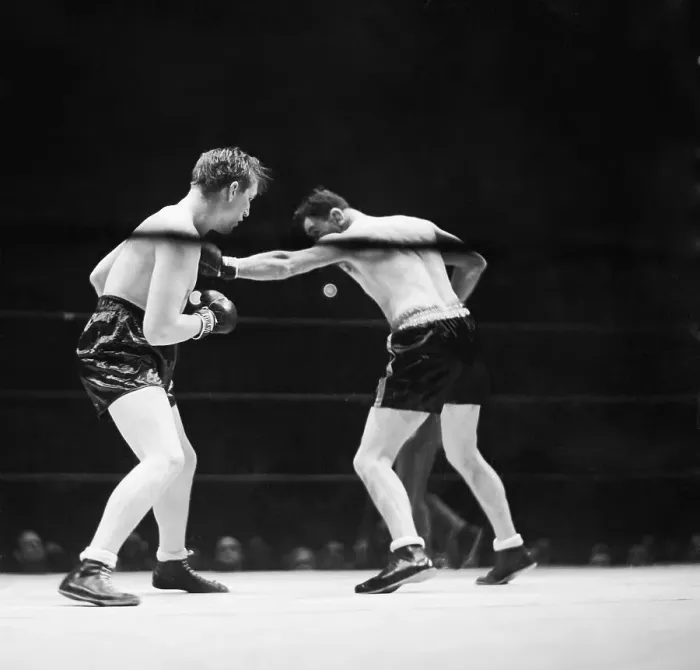 Framed Print : Jim Braddock Boxing Against Tommy Farr Framed Print : Jim Braddock Boxing Against Tommy Farr
