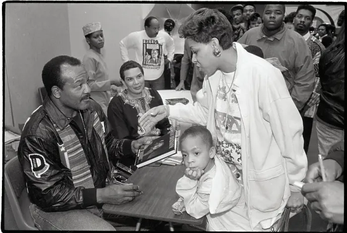 Framed Print : Jim Brown Autographs Books For Fans Framed Print : Jim Brown Autographs Books For Fans