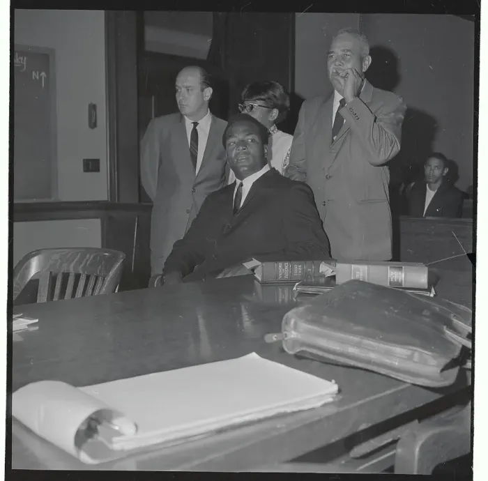 Framed Print : Jim Brown in Court Framed Print : Jim Brown in Court