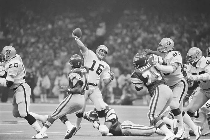 Framed Print : Jim Plunkett Throwing Football Framed Print : Jim Plunkett Throwing Football