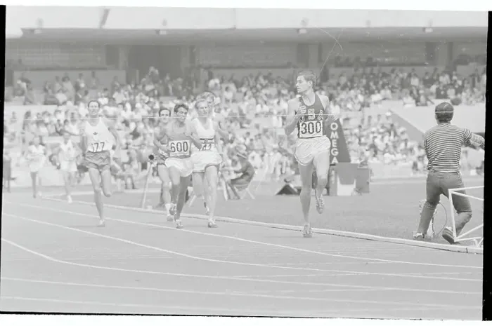 Framed Print : Jim Ryun Looking Behind Him Framed Print : Jim Ryun Looking Behind Him