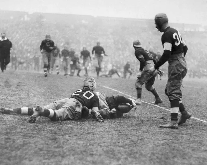 Framed Print : Jim Thorpe Tackling Player Framed Print : Jim Thorpe Tackling Player