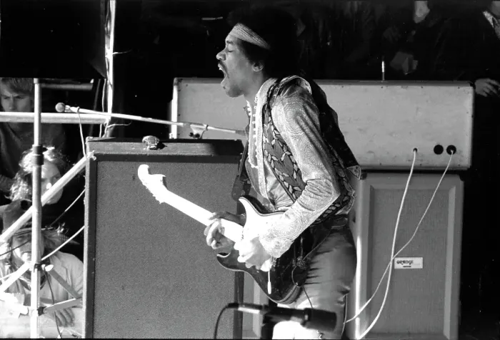 Framed Print : Jimi Hendrix Plays His Last Concert Framed Print : Jimi Hendrix Plays His Last Concert