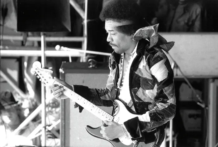 Framed Print : Jimi Hendrix Plays His Last Concert Framed Print : Jimi Hendrix Plays His Last Concert