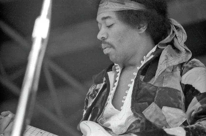 Framed Print : Jimi Plays His Last Concert Framed Print : Jimi Plays His Last Concert