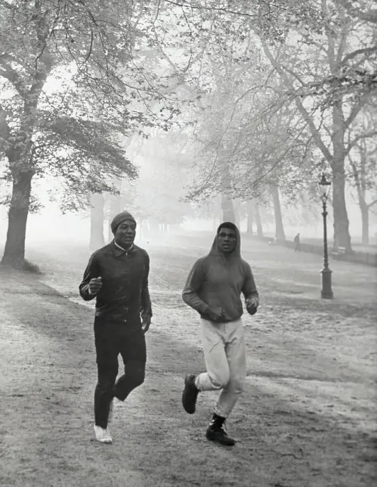 Framed Print : Jimmy Brown Jogging with Muhammad Ali Framed Print : Jimmy Brown Jogging with Muhammad Ali