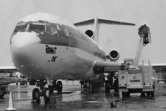Framed Print : Jimmy Carter's Plane Peanut One Being Deiced Framed Print : Jimmy Carter's Plane Peanut One Being Deiced