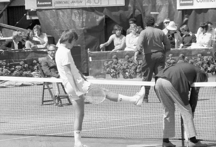 Framed Print : Jimmy Connors Pretending to Kick a Linesman Framed Print : Jimmy Connors Pretending to Kick a Linesman